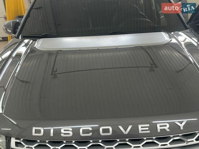 Серый Ленд Ровер Discovery Sport, объемом двигателя 2 л и пробегом 207 тыс. км за 15000 $, фото 1 на Automoto.ua
