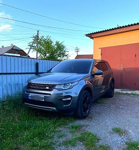 Серый Ленд Ровер Discovery Sport, объемом двигателя 2 л и пробегом 165 тыс. км за 16500 $, фото 1 на Automoto.ua