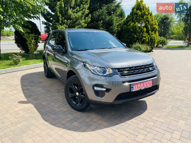Серый Ленд Ровер Discovery Sport, объемом двигателя 2 л и пробегом 228 тыс. км за 20300 $, фото 1 на Automoto.ua