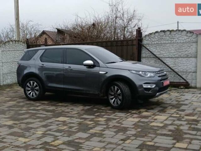 Серый Ленд Ровер Discovery Sport, объемом двигателя 2 л и пробегом 167 тыс. км за 21800 $, фото 1 на Automoto.ua