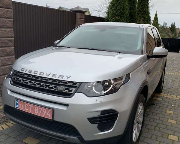 Серый Ленд Ровер Discovery Sport, объемом двигателя 2 л и пробегом 238 тыс. км за 22700 $, фото 1 на Automoto.ua