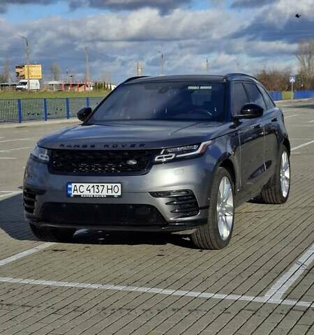 Серый Ленд Ровер Discovery Sport, объемом двигателя 2 л и пробегом 118 тыс. км за 33500 $, фото 1 на Automoto.ua
