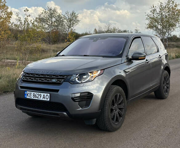 Серый Ленд Ровер Discovery Sport, объемом двигателя 2 л и пробегом 99 тыс. км за 18600 $, фото 1 на Automoto.ua