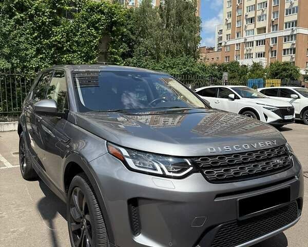 Серый Ленд Ровер Discovery Sport, объемом двигателя 2 л и пробегом 32 тыс. км за 33000 $, фото 1 на Automoto.ua