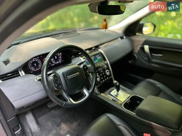 Сірий Ленд Ровер Discovery Sport, об'ємом двигуна 2 л та пробігом 135 тис. км за 23600 $, фото 1 на Automoto.ua