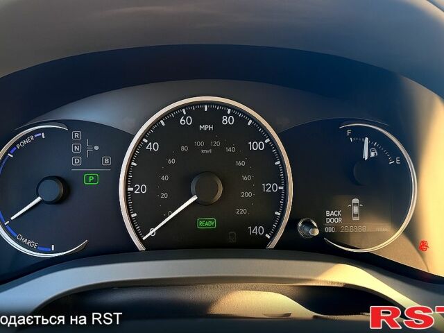 Чорний Лексус СТ, об'ємом двигуна 1.8 л та пробігом 381 тис. км за 10500 $, фото 1 на Automoto.ua