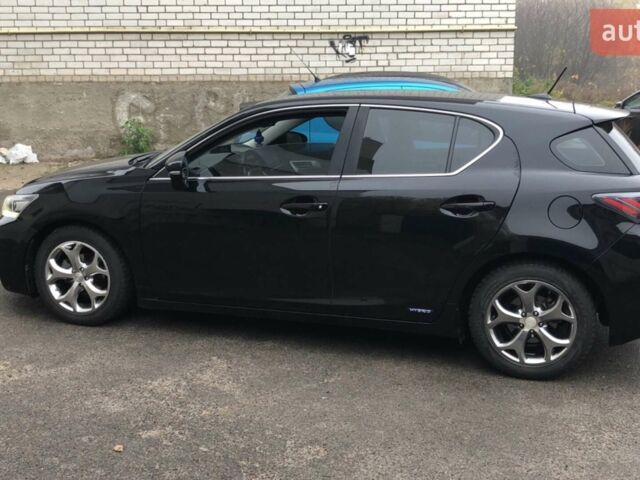 Чорний Лексус СТ, об'ємом двигуна 1.8 л та пробігом 289 тис. км за 11300 $, фото 1 на Automoto.ua