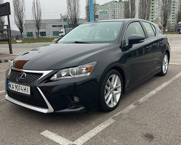 Черный Лексус СТ, объемом двигателя 1.8 л и пробегом 66 тыс. км за 15700 $, фото 1 на Automoto.ua