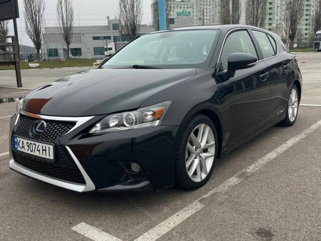 Черный Лексус СТ, объемом двигателя 1.8 л и пробегом 66 тыс. км за 15000 $, фото 1 на Automoto.ua