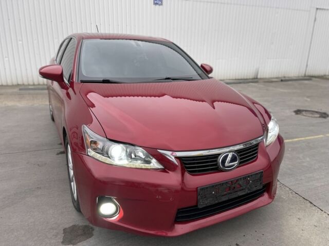 Червоний Лексус СТ, об'ємом двигуна 1.8 л та пробігом 93 тис. км за 14100 $, фото 1 на Automoto.ua