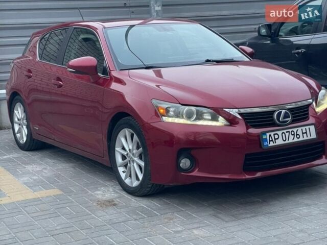 Червоний Лексус СТ, об'ємом двигуна 1.8 л та пробігом 220 тис. км за 11500 $, фото 1 на Automoto.ua