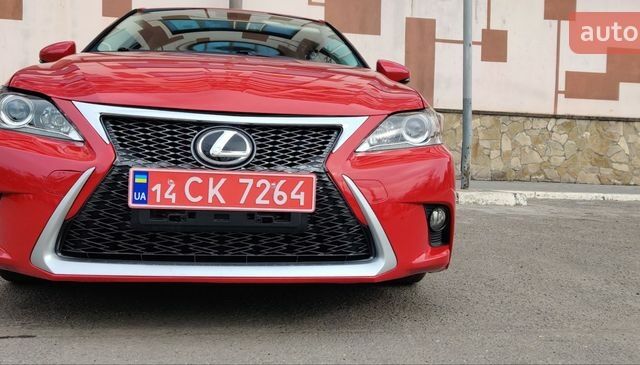 Червоний Лексус СТ, об'ємом двигуна 1.8 л та пробігом 160 тис. км за 13500 $, фото 1 на Automoto.ua