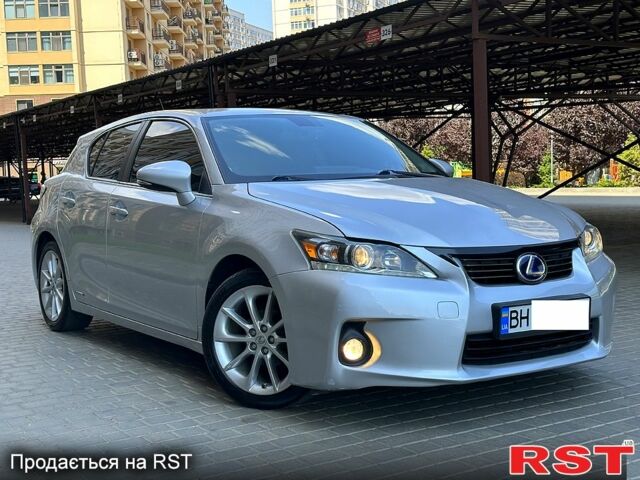 Лексус СТ, объемом двигателя 1.8 л и пробегом 88 тыс. км за 14500 $, фото 1 на Automoto.ua