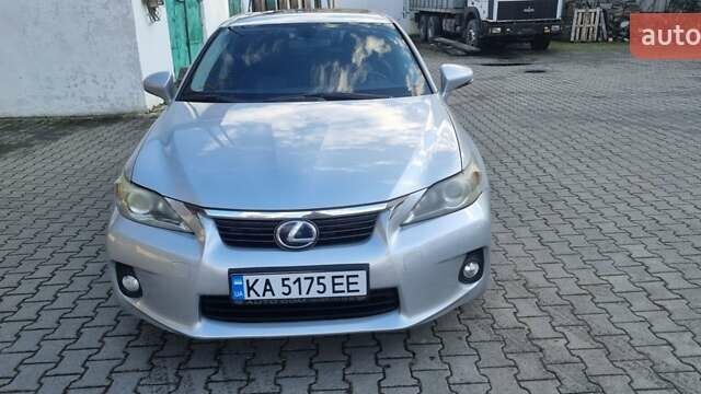 Лексус СТ 2013 в Черновцах на Automoto.ua Серый Лексус СТ, объемом двигателя 1.8 л и пробегом 174 тыс. км за 11500 $, фото 1 на Automoto.ua