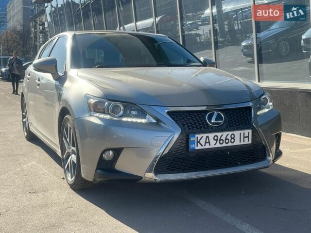 Сірий Лексус СТ, об'ємом двигуна 1.8 л та пробігом 110 тис. км за 16200 $, фото 1 на Automoto.ua