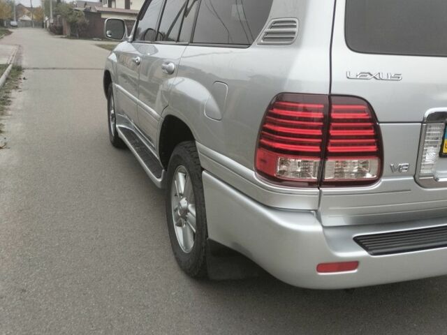 Сірий Лексус Інша, об'ємом двигуна 4.7 л та пробігом 210 тис. км за 17999 $, фото 1 на Automoto.ua