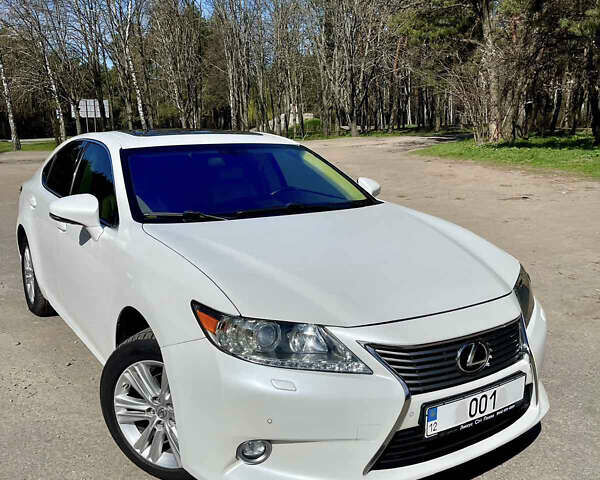 Білий Лексус ЕС, об'ємом двигуна 3.46 л та пробігом 165 тис. км за 20600 $, фото 1 на Automoto.ua