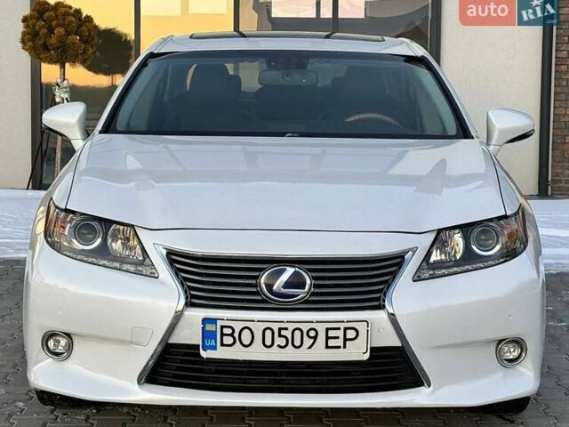 Білий Лексус ЕС, об'ємом двигуна 2.49 л та пробігом 189 тис. км за 18700 $, фото 1 на Automoto.ua