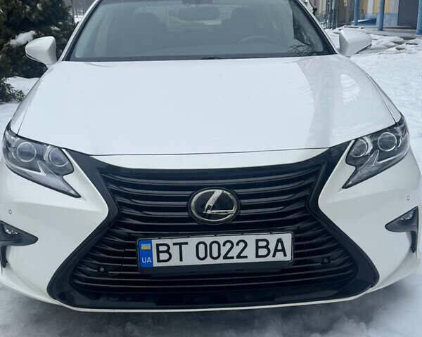 Белый Лексус ЕС, объемом двигателя 3.46 л и пробегом 158 тыс. км за 23000 $, фото 1 на Automoto.ua