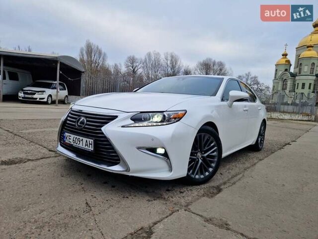 Білий Лексус ЕС, об'ємом двигуна 3.5 л та пробігом 156 тис. км за 23999 $, фото 1 на Automoto.ua