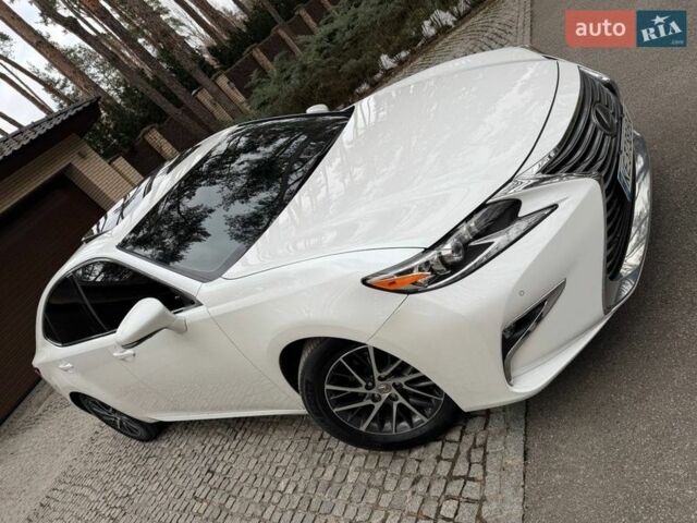 Белый Лексус ЕС, объемом двигателя 3.46 л и пробегом 138 тыс. км за 21500 $, фото 1 на Automoto.ua