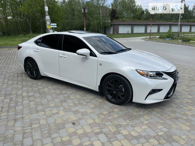 Білий Лексус ЕС, об'ємом двигуна 3.5 л та пробігом 77 тис. км за 28600 $, фото 1 на Automoto.ua