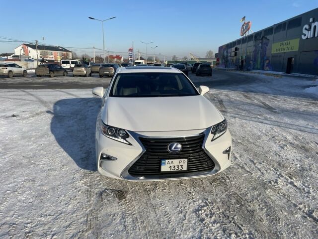 Білий Лексус ЕС, об'ємом двигуна 2.5 л та пробігом 223 тис. км за 24500 $, фото 1 на Automoto.ua