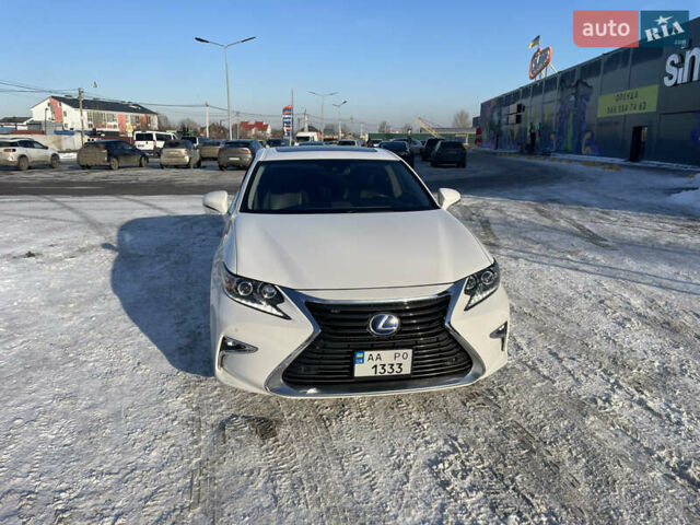 Білий Лексус ЕС, об'ємом двигуна 2.49 л та пробігом 223 тис. км за 24800 $, фото 1 на Automoto.ua