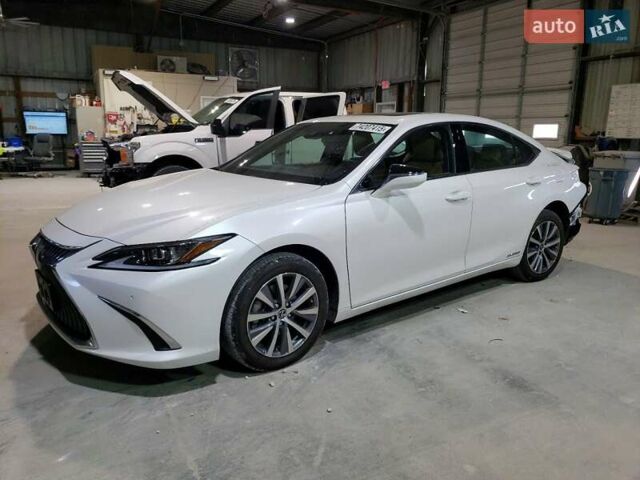 Білий Лексус ЕС, об'ємом двигуна 2.49 л та пробігом 46 тис. км за 15000 $, фото 1 на Automoto.ua