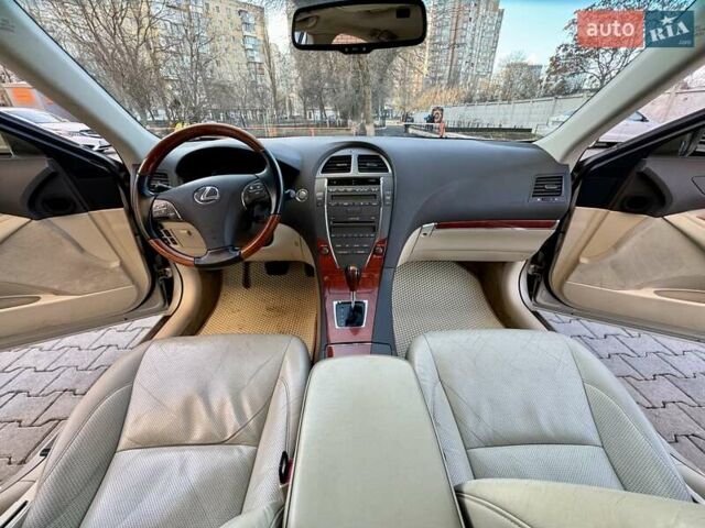 Бежевый Лексус ЕС, объемом двигателя 3.46 л и пробегом 257 тыс. км за 13300 $, фото 1 на Automoto.ua