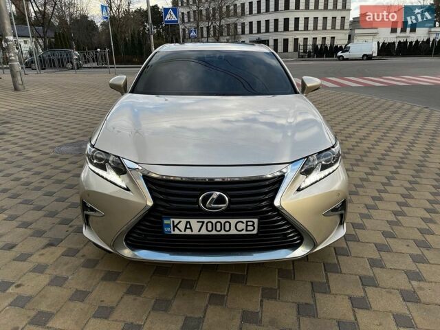 Бежевый Лексус ЕС, объемом двигателя 2.5 л и пробегом 193 тыс. км за 16500 $, фото 1 на Automoto.ua