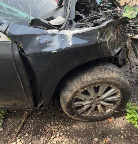 Чорний Лексус ЕС, об'ємом двигуна 0 л та пробігом 350 тис. км за 1500 $, фото 1 на Automoto.ua