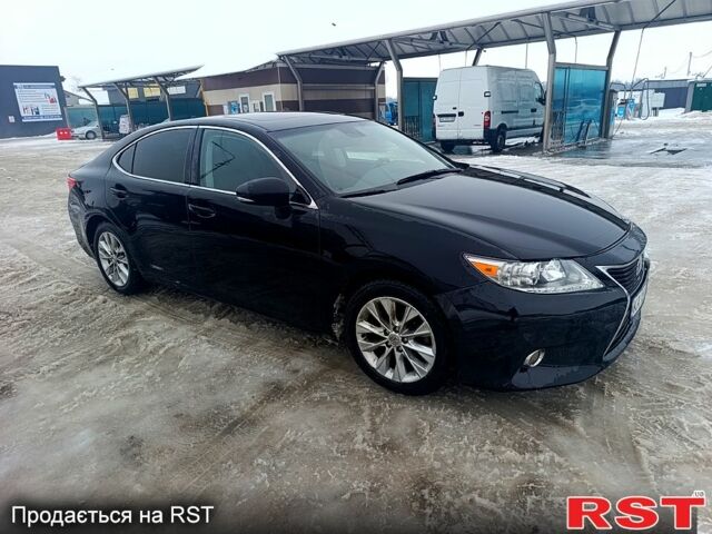 Черный Лексус ЕС, объемом двигателя 2.5 л и пробегом 28800 тыс. км за 16500 $, фото 1 на Automoto.ua