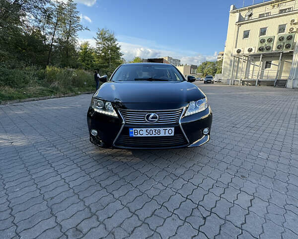 Черный Лексус ЕС, объемом двигателя 2.49 л и пробегом 239 тыс. км за 15500 $, фото 1 на Automoto.ua