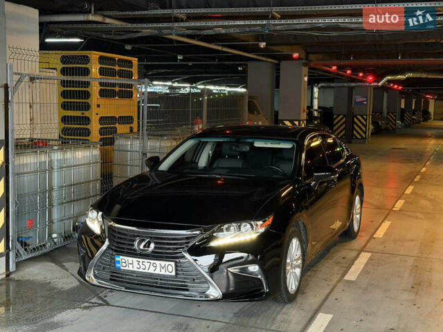 Черный Лексус ЕС, объемом двигателя 3.5 л и пробегом 175 тыс. км за 17900 $, фото 1 на Automoto.ua