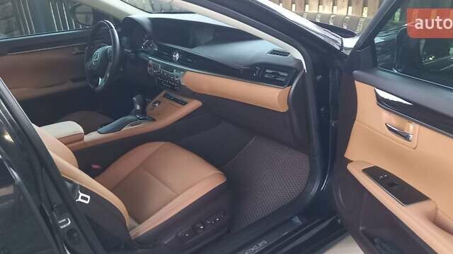 Чорний Лексус ЕС, об'ємом двигуна 3.46 л та пробігом 37 тис. км за 29000 $, фото 1 на Automoto.ua