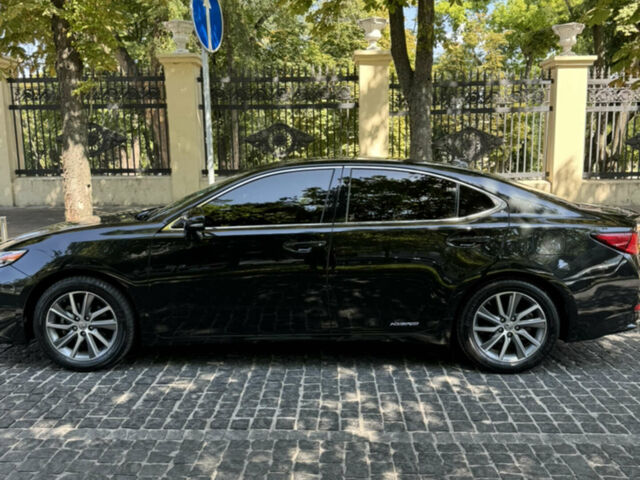 Чорний Лексус ЕС, об'ємом двигуна 2.49 л та пробігом 205 тис. км за 23500 $, фото 1 на Automoto.ua