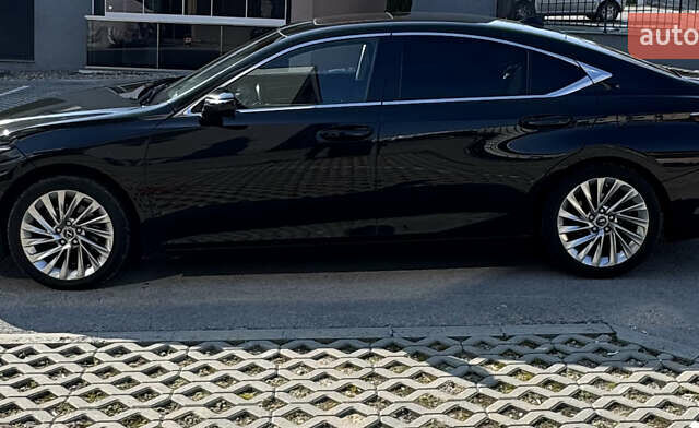 Чорний Лексус ЕС, об'ємом двигуна 2.49 л та пробігом 93 тис. км за 33900 $, фото 1 на Automoto.ua