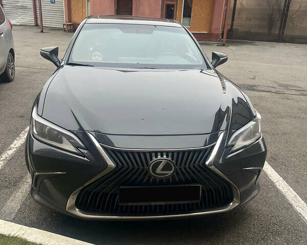 Чорний Лексус ЕС, об'ємом двигуна 2.49 л та пробігом 186 тис. км за 35000 $, фото 1 на Automoto.ua