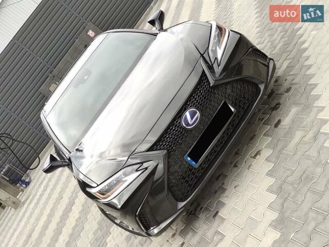 Черный Лексус ЕС, объемом двигателя 2.5 л и пробегом 195 тыс. км за 33500 $, фото 1 на Automoto.ua