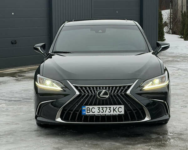 Черный Лексус ЕС, объемом двигателя 2.49 л и пробегом 7 тыс. км за 60000 $, фото 1 на Automoto.ua
