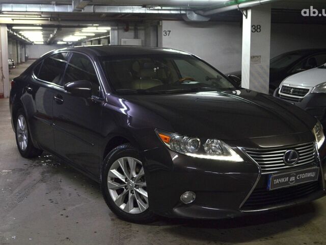 Коричневый Лексус ЕС, объемом двигателя 0 л и пробегом 260 тыс. км за 13990 $, фото 1 на Automoto.ua