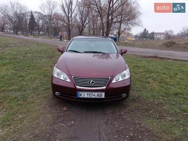 Красный Лексус ЕС, объемом двигателя 3.5 л и пробегом 331 тыс. км за 9600 $, фото 1 на Automoto.ua