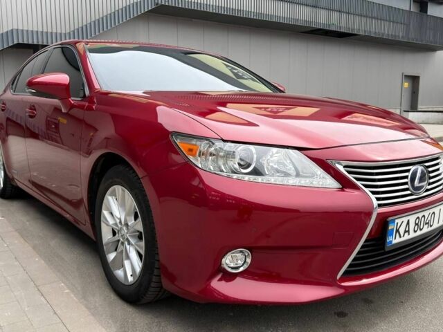 Красный Лексус ЕС, объемом двигателя 2.5 л и пробегом 177 тыс. км за 17500 $, фото 1 на Automoto.ua