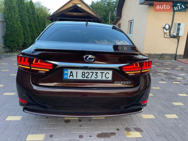 Лексус ЕС, объемом двигателя 2.49 л и пробегом 148 тыс. км за 23000 $, фото 1 на Automoto.ua