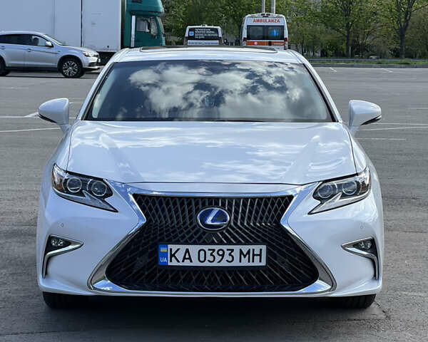 Лексус ЕС, объемом двигателя 2.49 л и пробегом 140 тыс. км за 27300 $, фото 1 на Automoto.ua