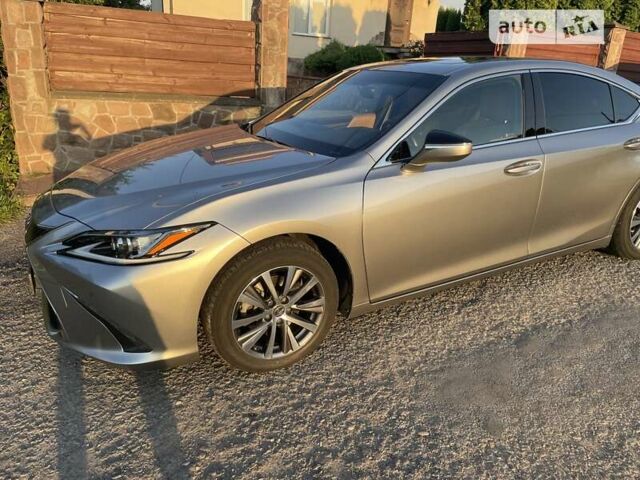 Лексус ЕС, объемом двигателя 2.49 л и пробегом 65 тыс. км за 35900 $, фото 1 на Automoto.ua