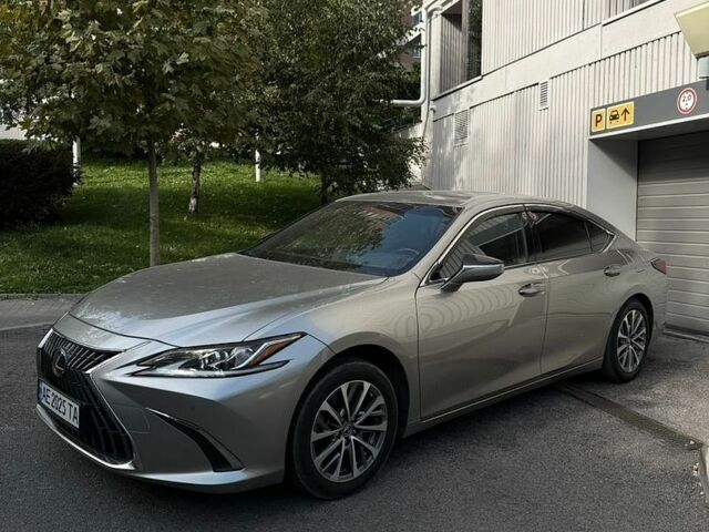 Лексус ЕС, объемом двигателя 2 л и пробегом 87 тыс. км за 31499 $, фото 1 на Automoto.ua