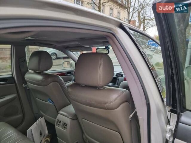 Серый Лексус ЕС, объемом двигателя 3 л и пробегом 300 тыс. км за 6500 $, фото 1 на Automoto.ua