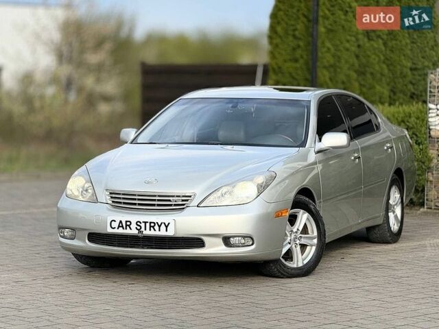 Сірий Лексус ЕС, об'ємом двигуна 3 л та пробігом 302 тис. км за 6400 $, фото 1 на Automoto.ua